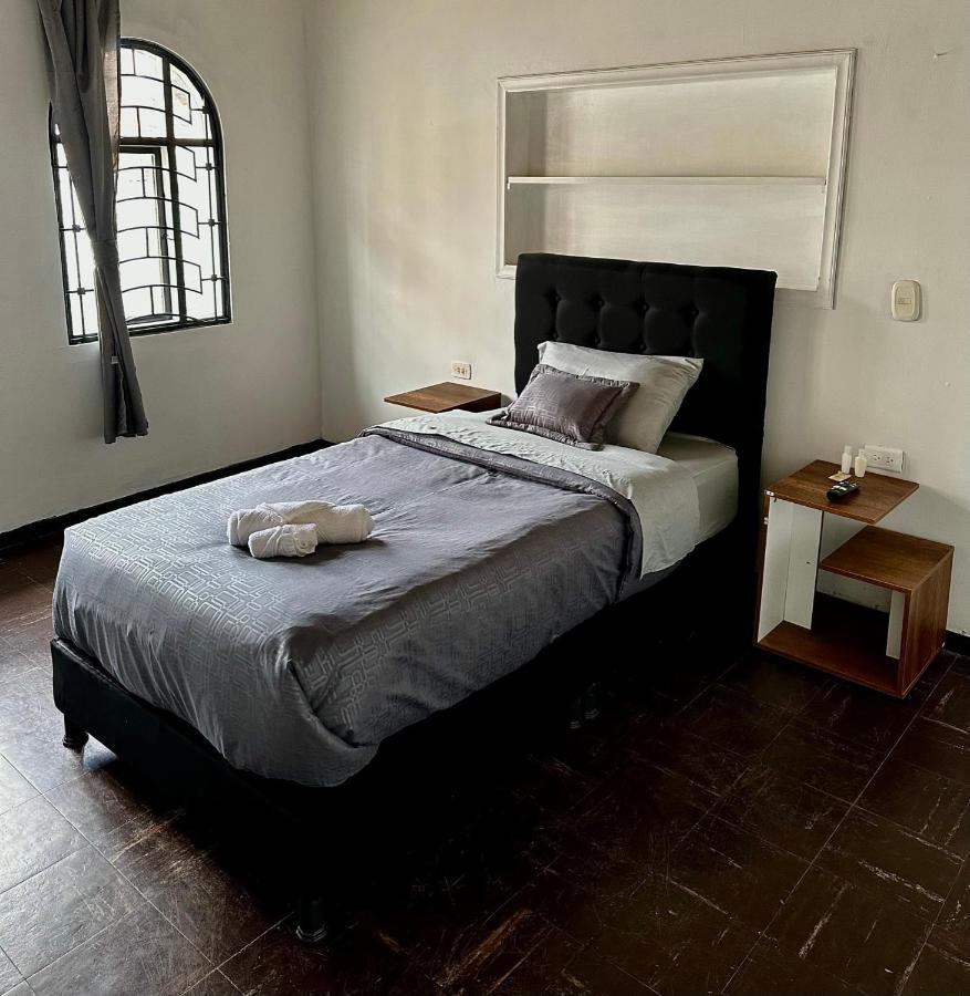 H&L Boutique Hotell Bogotá Eksteriør bilde